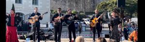 Une Scène avec les musiciens Pedro Tony Totoy et Chico et Flores en danseuse Flamenco