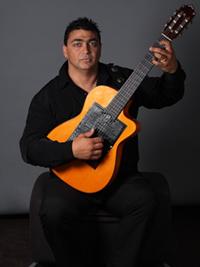 Tony Les guitares de camargues